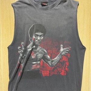Rare vintage Bruce Lee sleeveless black & red tank top #BruceLee
